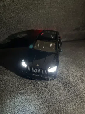 Mercedes toy car very good condition