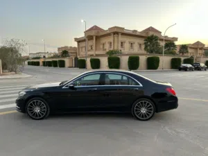 مرسيدس 2014فل كامل نضيفه