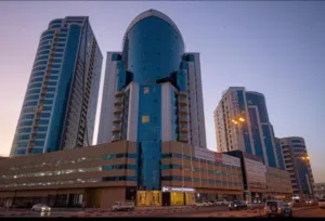 غرفه وصاله للايجار السنوي في ابراج الاورينت بسعر مميز 34999 درهم سنويا