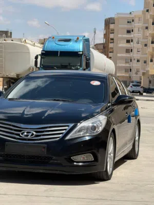 هونداي جرانديور موديل 2014 محرك 30 GDI  فل مصكر سعرها حرق بالنار و السراي مانقصروش معاه