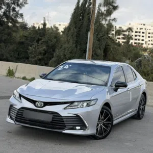 TOYOTA CAMRY 2024 LE