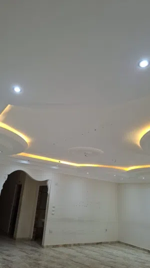 ‏أكثر من 6 غرف ‏.‏ مفروش جزئياً ‏.‏ شهري‏4