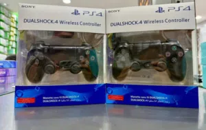 يدات PS4 درجة أولى ممتازة بسعر ناري! الكميه محدوده