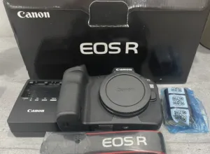 Canon R camera كاميرا كانون R
