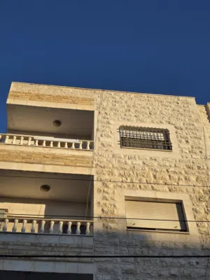 101 m2 3 Bedrooms Apartments for Sale in Amman Jubaiha