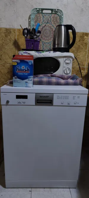 غسالة صحون شارب (SHARP) بحالة ممتازة