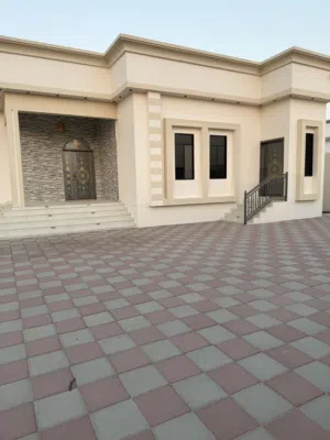 بيت للبيع البريمي ارض الجو المرحلة الأولى