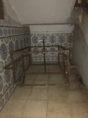 Building Supplies & Materials . Used3