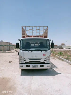 Used Isuzu Other in Al Ahmadi