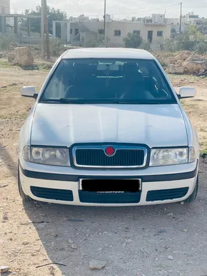 سكودا-اكتافيا-2004