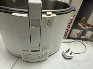 قلاية زيت كهربائية نوع Bosch