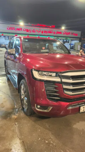 السلام عليكم لاندكزور vxr sas ماشيه 20 الف السياره 2022 بعدها وكاله مارونيه مكفوله مواصفات الاكزز