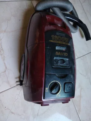 Sanyo Vacuum Cleaners for sale in Amman