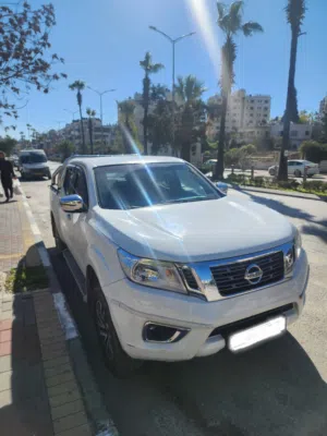 نيسان نافارا 4×4
