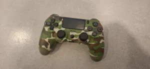 بيع يدة بليستيشن 4