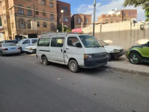 باص نوع تيوتا هيس موديل 1997 وارد بازرعه ركاب وكاله خصوصي