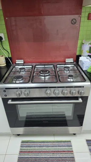 Cooker  with oven 5 burner for sale