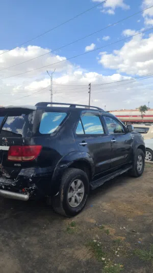 للبيع محتاج. فورشنر  2008   عرطه   18000. سعودي