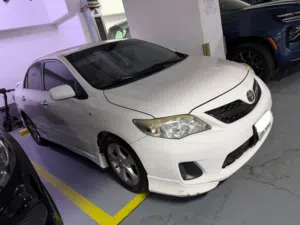 TOYOTA COROLLA 2013