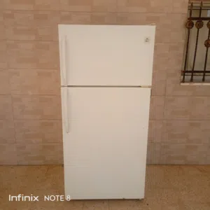 ثلاجه للبيع قديش سعرها