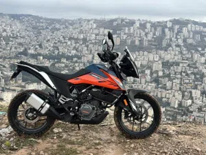 Ktm 390 بحاله ممتازه