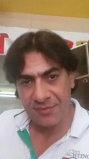 اياد فهمي حمد الله 