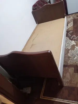 تخت مفرد خشب