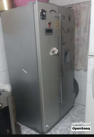 ثلاجه بيكو بابين بحال ممتازه علفحص