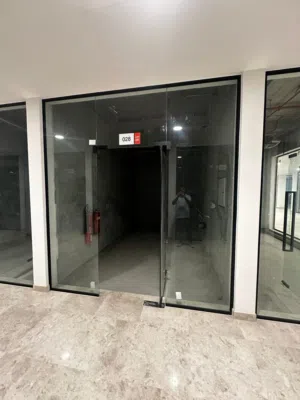 محل تجاري مميز للإيجار طويل الأمد داخل مسقط هيلز / مسقط بافيليون