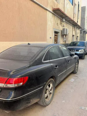 هوندي تزيرا