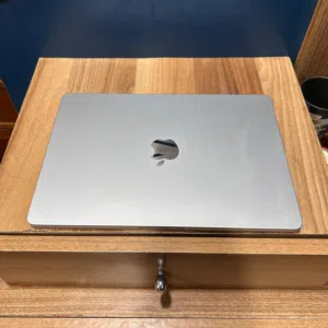 Macbook m2 alr