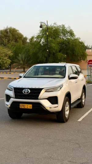 Used Toyota Fortuner in Al Dakhiliya