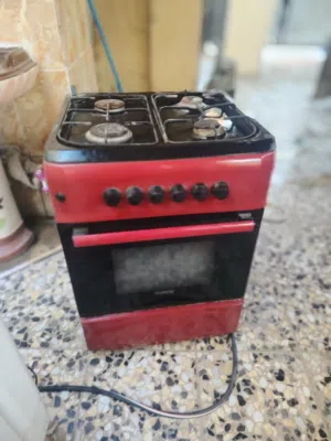 طباخ 4عيون