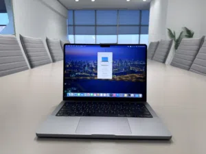 MacBook Pro M1Pro 32 Ram  14 inch