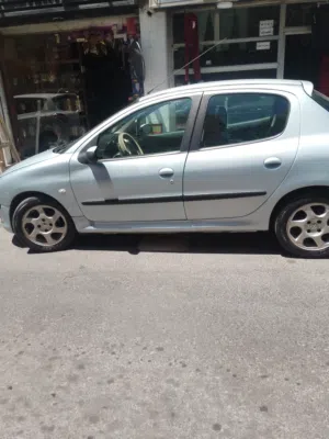 بيجو 206 موديل 205