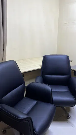 كراسي مكتب