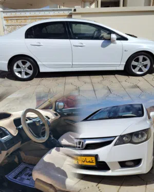 Used Honda Civic in Al Dakhiliya