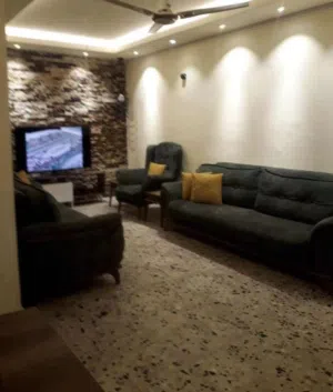 بيت للايجار بالموفقية