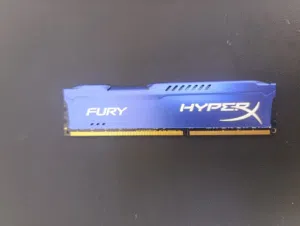 رامات ddr3 الواحد 8gb السعر للواحد 10 ريال