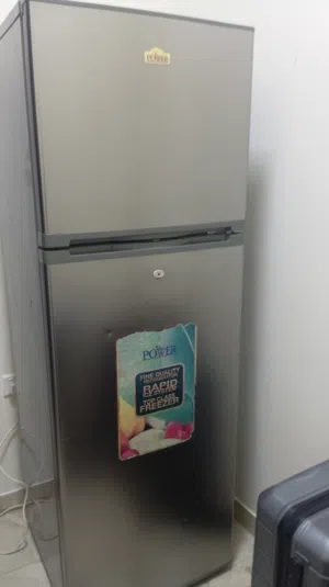 Large refrigerator for sale, very clean, 354 liters