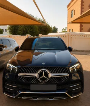 مرسيدس GLE 450 4MATIC  خليجي موديل 2022 ممشى 57000 كم فقط