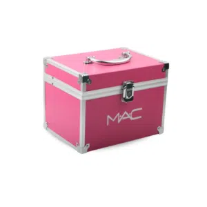 شنط مكياج ماركة MAC