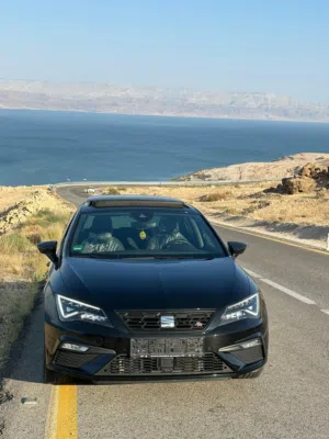 سيات ليون بلاك ايديشن موديل 2020 بالرخصة 2020 أنضف و ارتب سيارة بالبلد عداد قليل جدا سيارة متكتكة