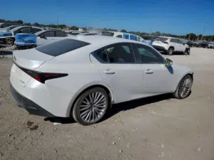 Used Lexus IS in Sharjah