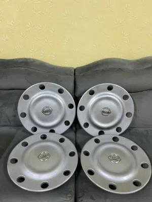 للبيع طاسات لجميع السيارات وكاله