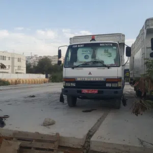MITSUBISHI 7 TON TRUCK FOR SALE With Valid Mulkiyah For 145 Days
