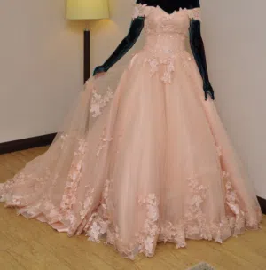 فستان للبيع Dress for Sale