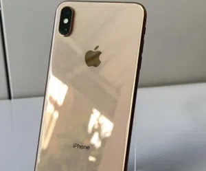 ايفون اكس ماكس نضيف