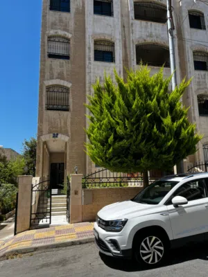 180 m2 3 Bedrooms Apartments for Rent in Amman Shmaisani