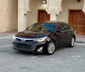 Used Toyota Avalon in Dubai